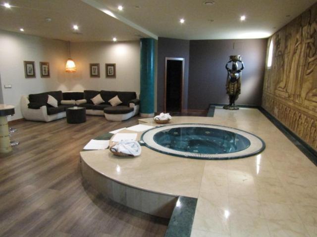 Presidential Suite